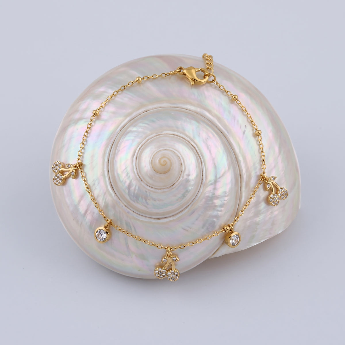 Mélisande Sparkling Crystal Cherry Gold Bracelet - Joie d’Or