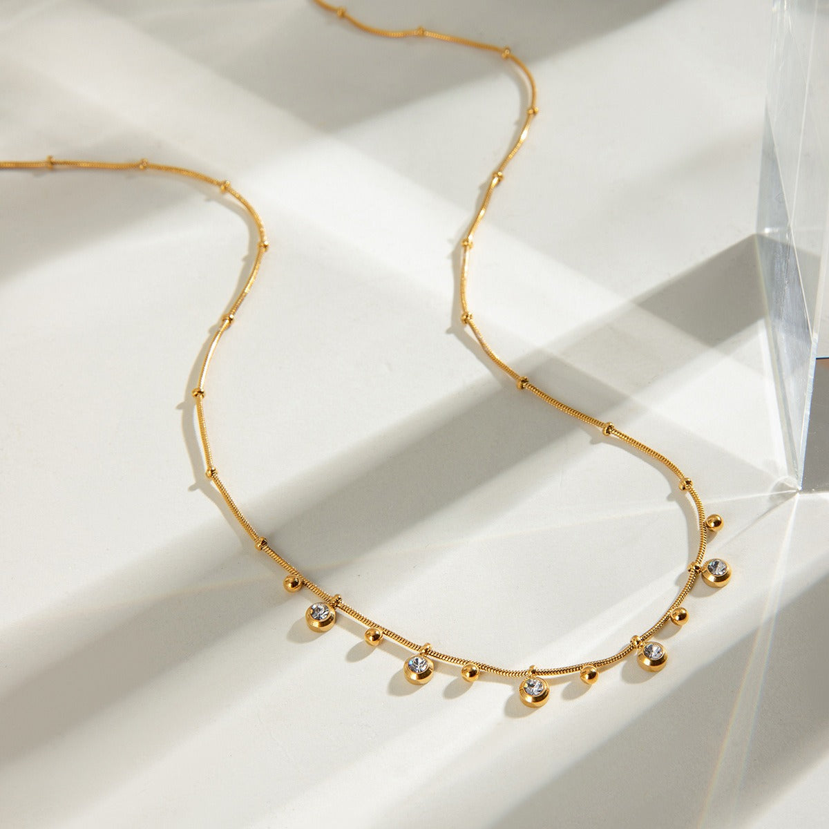 Anouk Crystal Droplet Chain Gold Necklace - Joie d’Or
