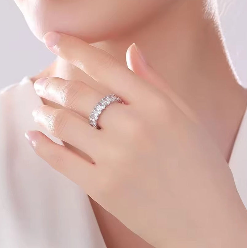 Amelia Eternity Silver Ring - Joie d’Or