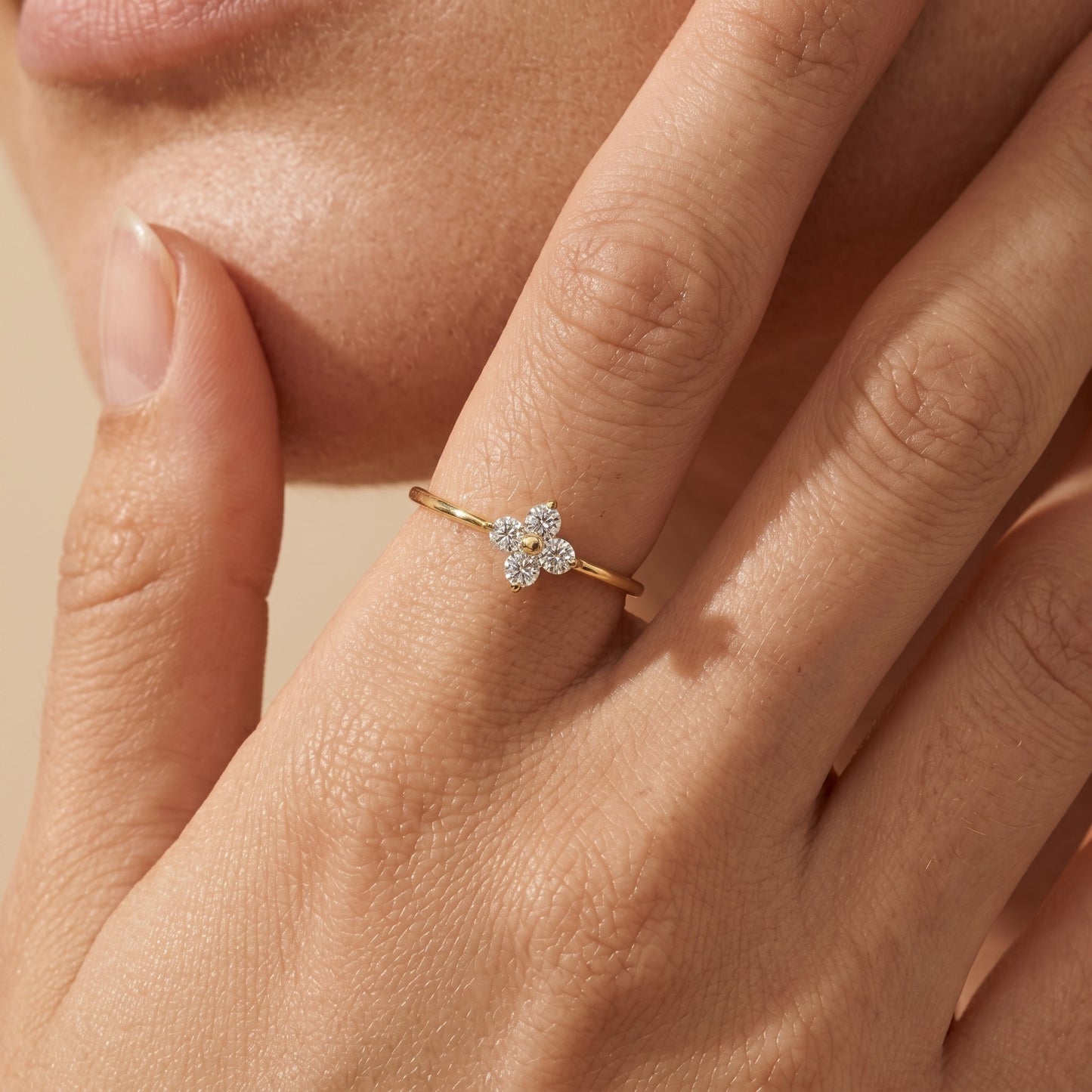 Mia Crystal Clover Ring - Joie d’Or