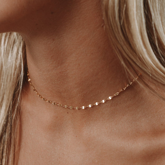 Amara Dainty Choker