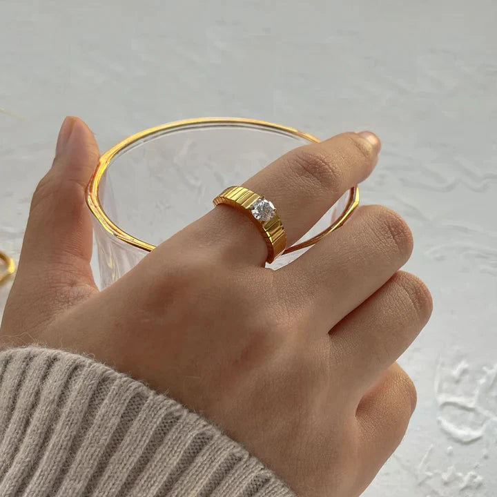 Joie d’Or jewelry: cubic zirconia