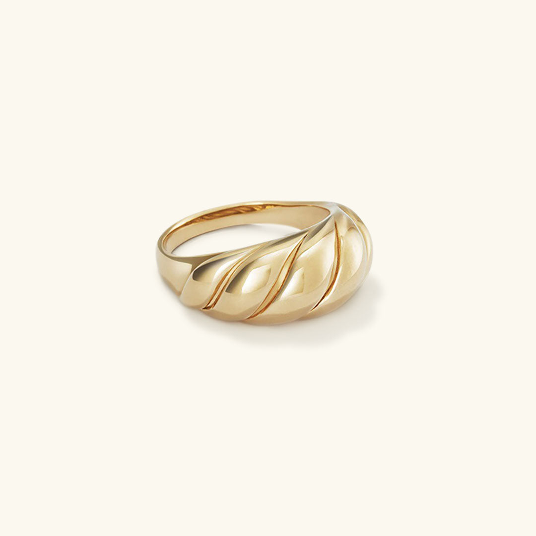 Lorelei Gold Croissant Ring - Joie d’Or