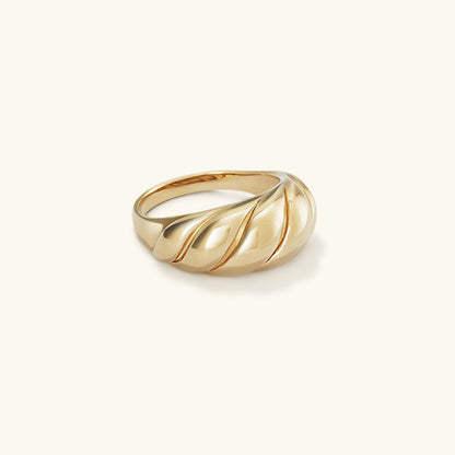 Lorelei Gold Croissant Ring - Joie d’Or