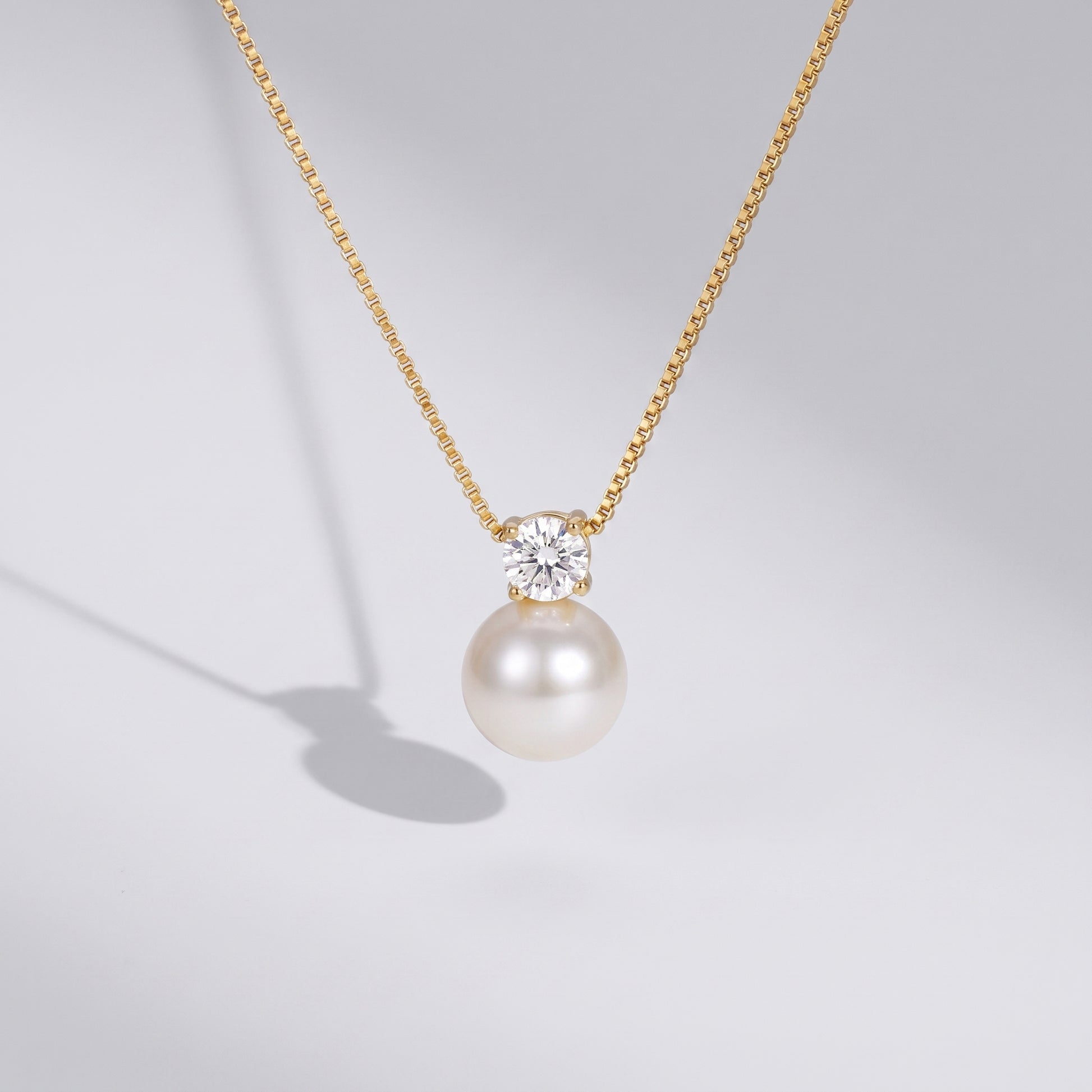 Arianne Pearl Crystal Solitaire Gold Necklace (Copy) - Joie d’Or