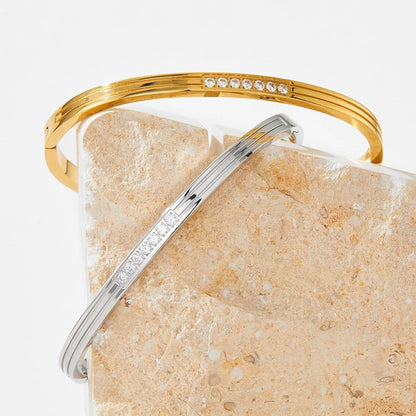 Alla Crystal bangle
