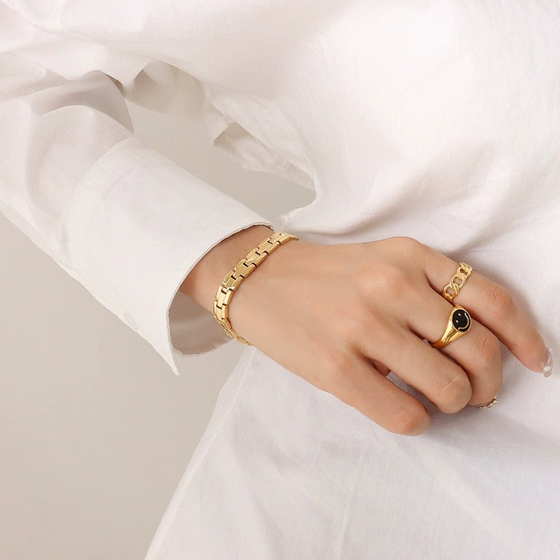 Zeri Gold Bracelet