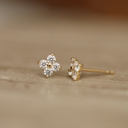 Mia Crystal Studs Earrings