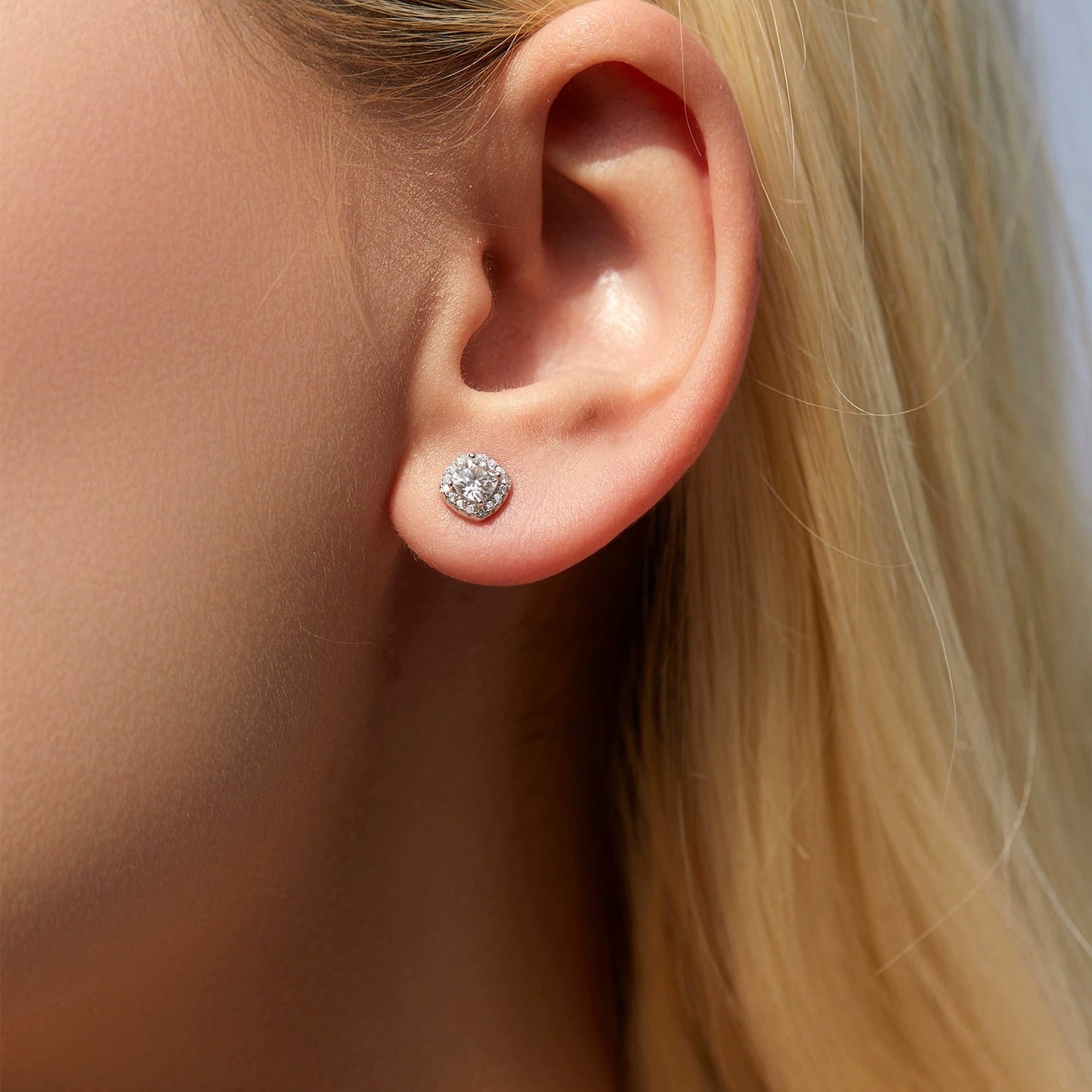 Olivia Escouade Halo Earrings