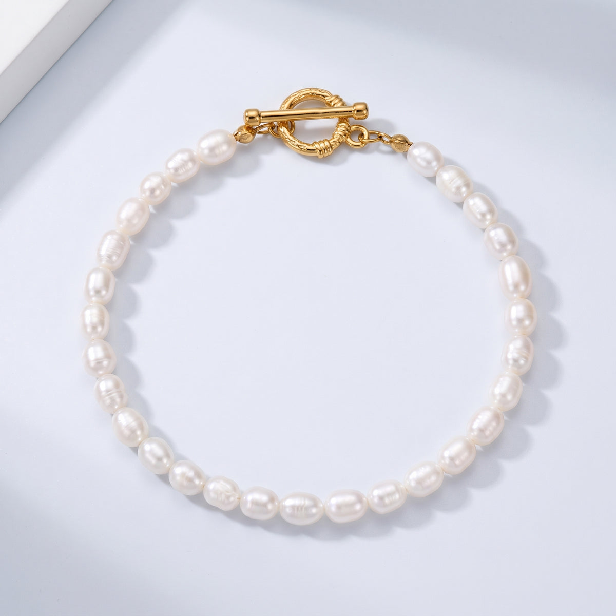 Camille Pearl Toggle Gold Bracelet