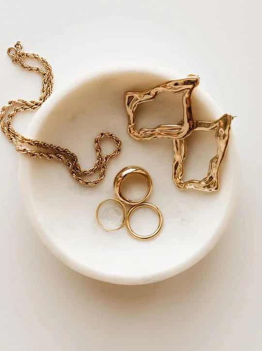 Joie d’Or jewelry: 18k gold (pvd)