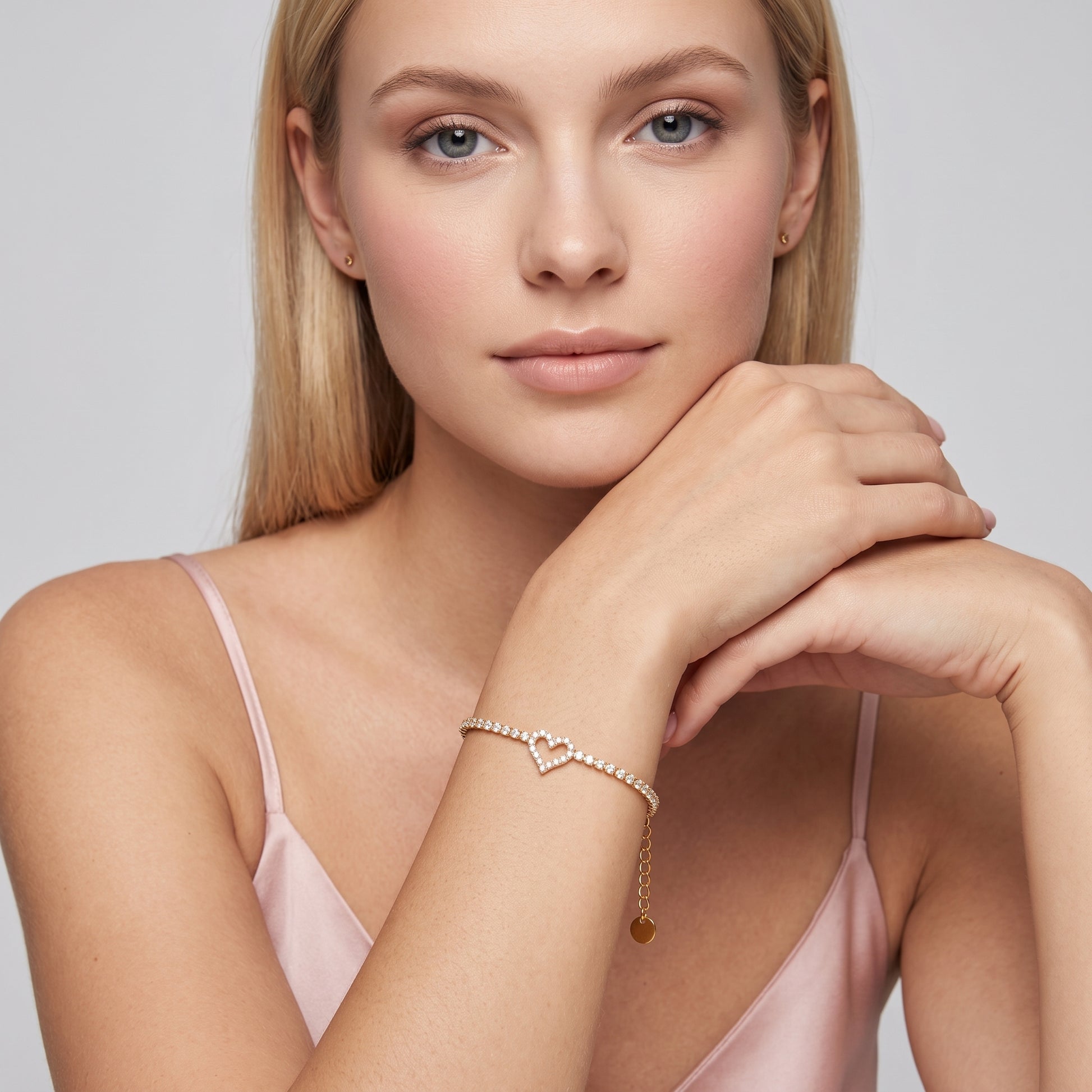 Lucienne Romantic Crystal Heart Gold Bracelet - Joie d’Or