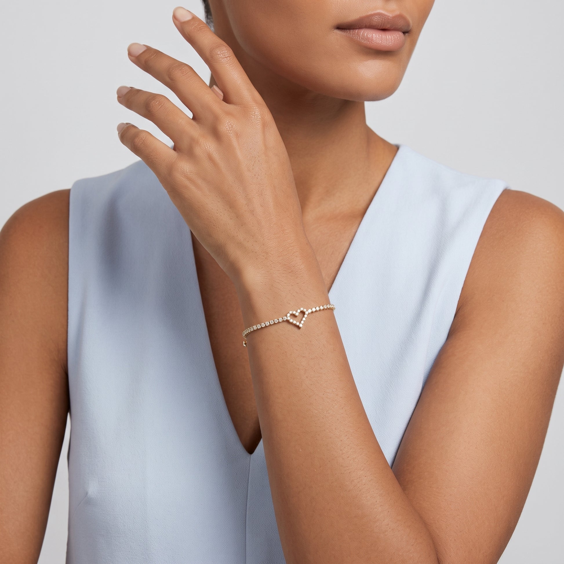 Lucienne Romantic Crystal Heart Gold Bracelet - Joie d’Or