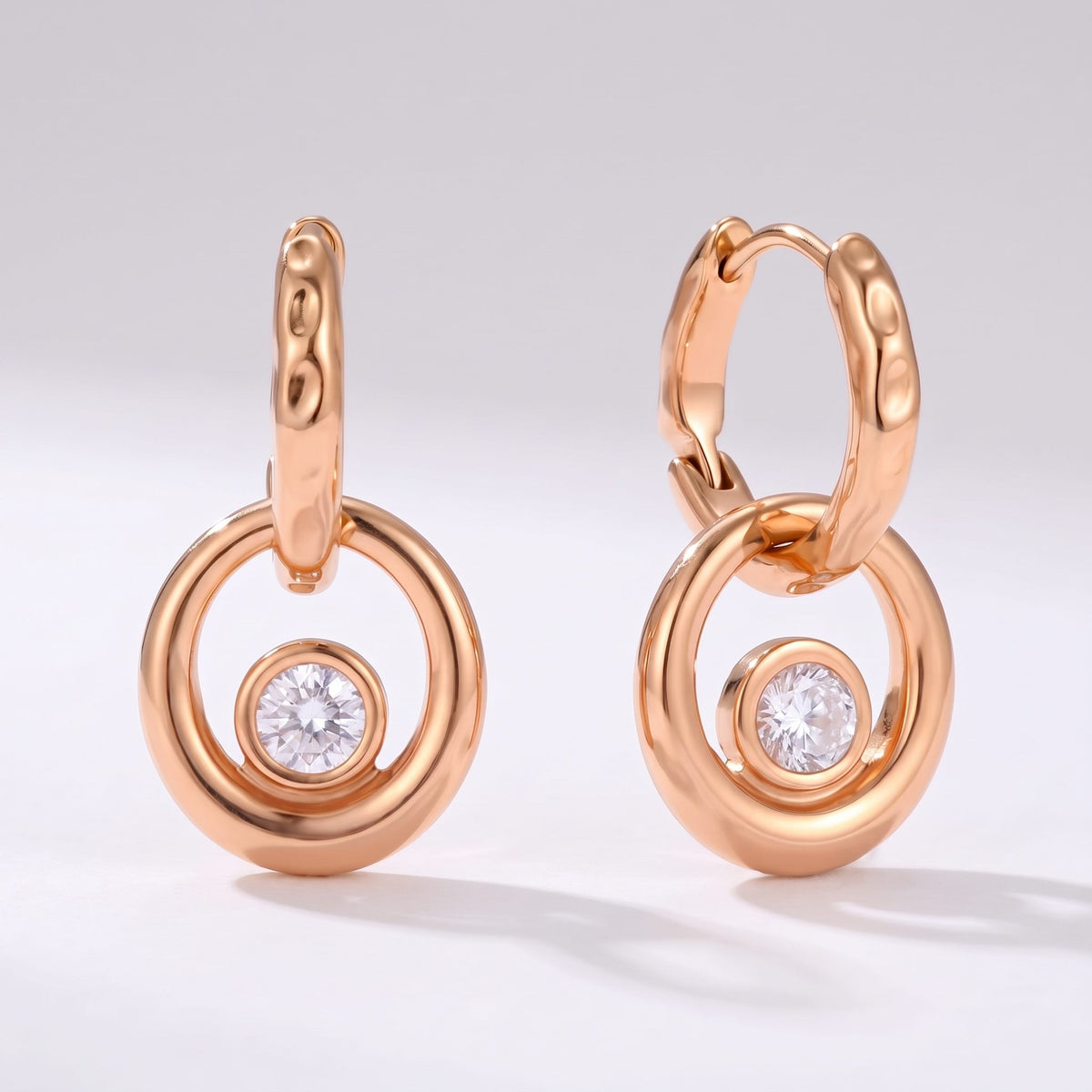 Amélie Circle Drop Gold Earrings - Joie d’Or