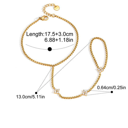 Apolline hand chain measurements: bracelet 17.5cm plus 3cm, wrist to finger 13cm, clover 0.64cm, weight 5.2g