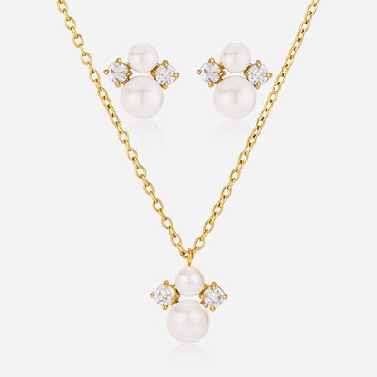 Blanche Pearl Cluster Gold Necklace