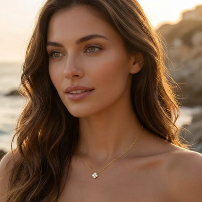Aurélie Crystal Pedant Necklace - Joie d’Or
