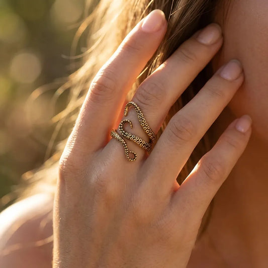 Freia Octopus Ring - Joie d’Or