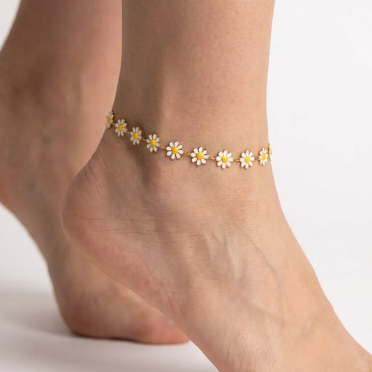Fiona White Flowers Anklet - Joie d’Or