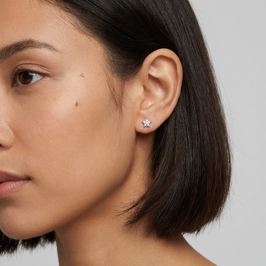 Camille Star Stud Earrings - Joie d’Or