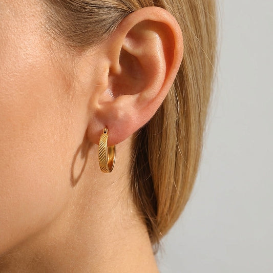 Elanor Gold Earrings - Joie d’Or