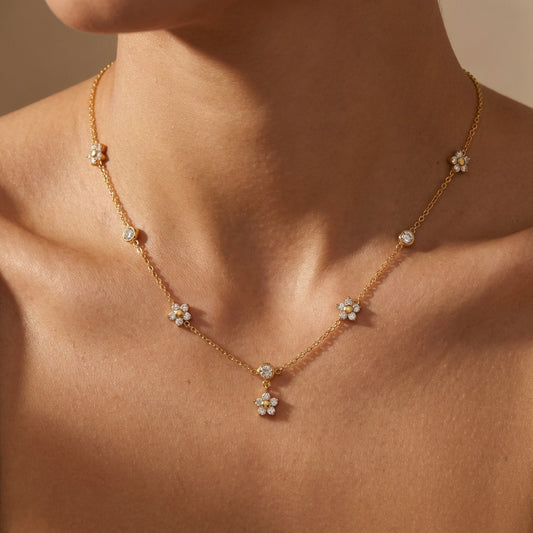 Mia Flower Crystal Necklace