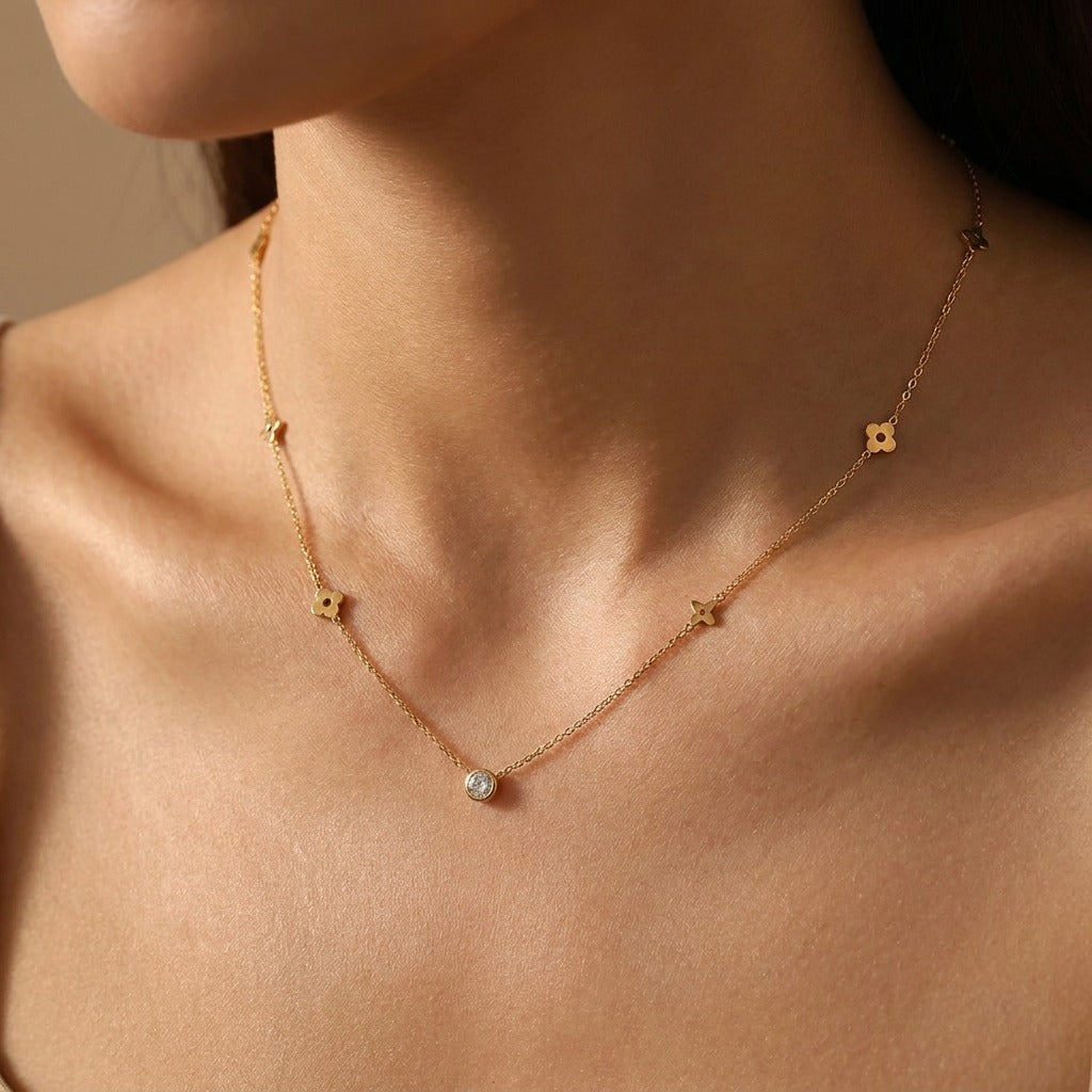 Élina Dainty Clover Necklace - Joie d’Or