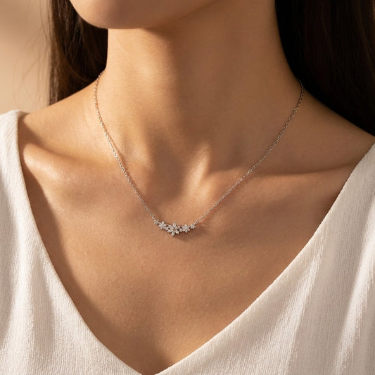 Camille Floral Sparkle Necklace - Joie d’Or
