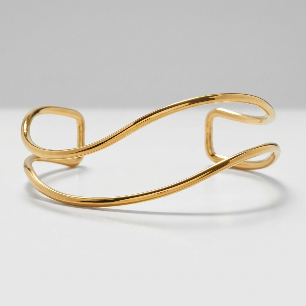 Aurélie Wave Gold Bangle - Joie d’Or