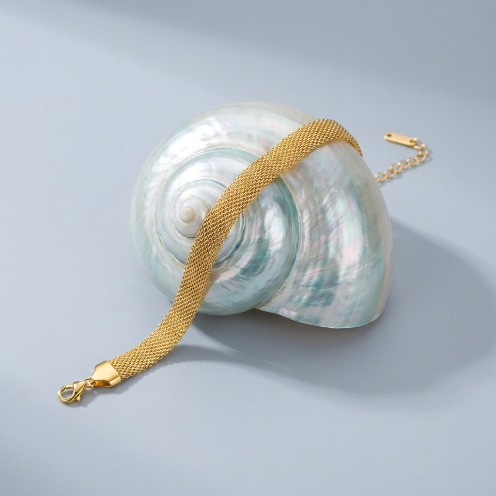 Élise Gold Mesh Bracelet - Joie d’Or