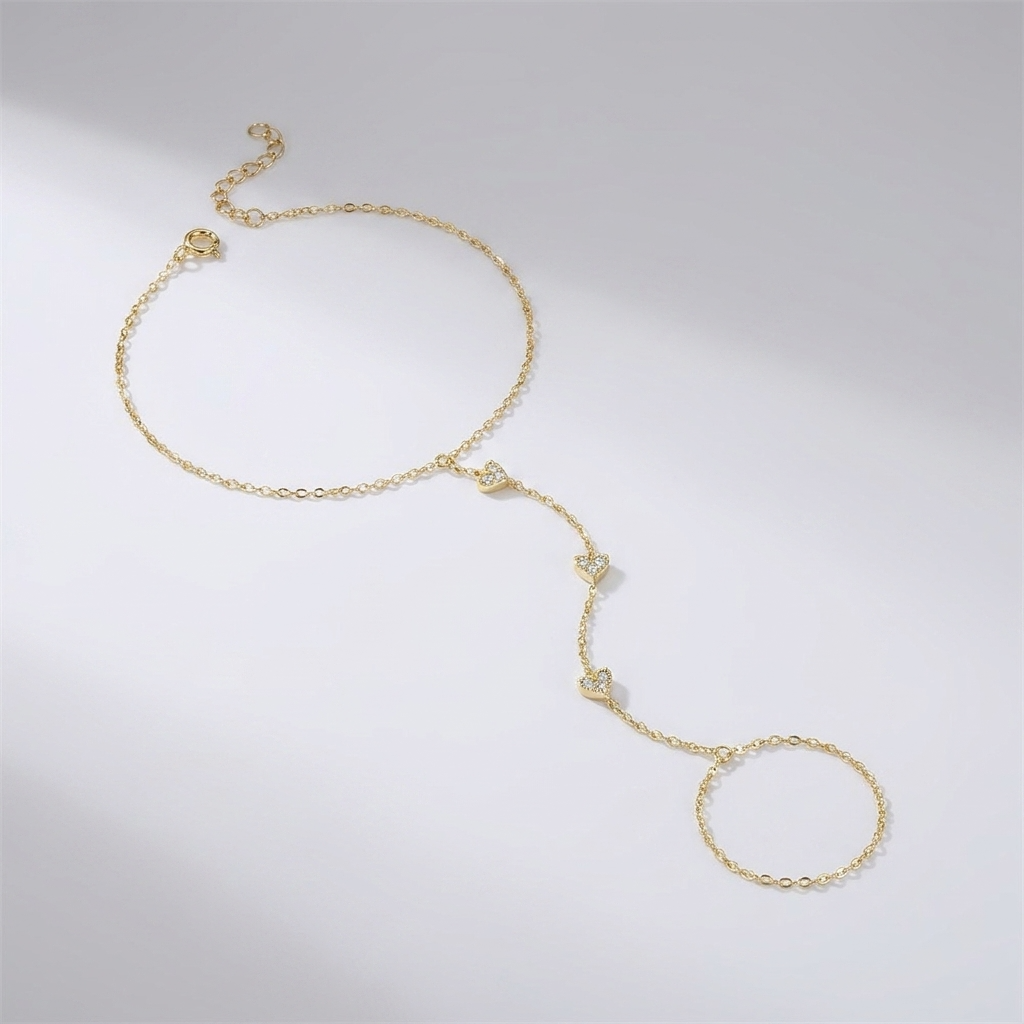 Amélie Crystal Heart Bracelet - Joie d’Or