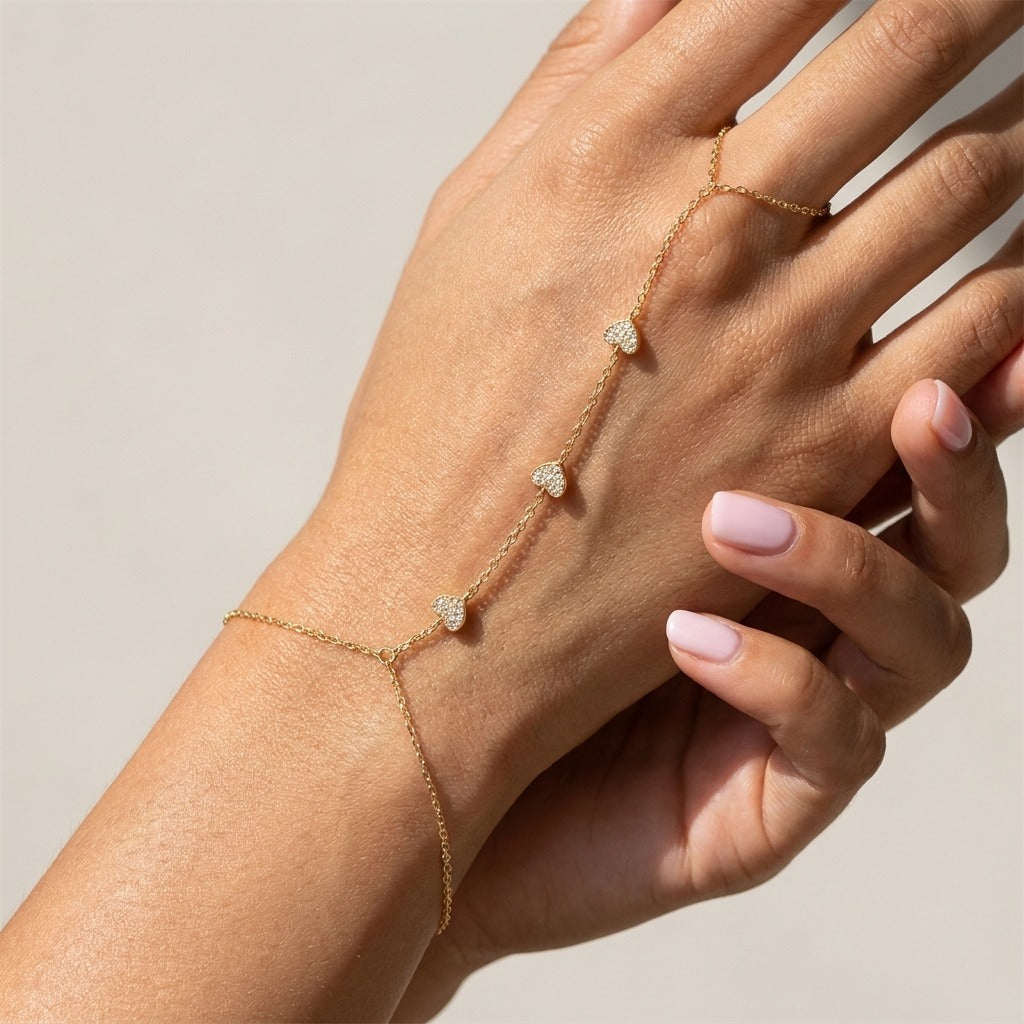 Amélie Crystal Heart Bracelet - Joie d’Or