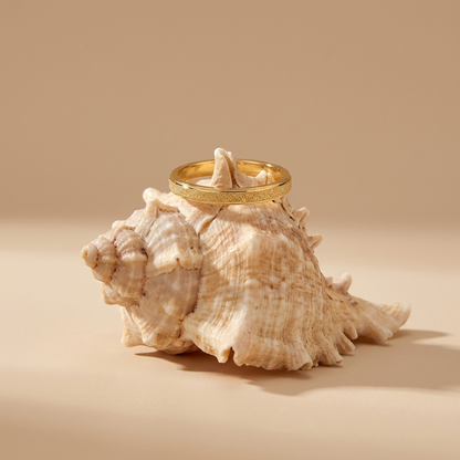 Soline Slim Gold Ring - Joie d’Or