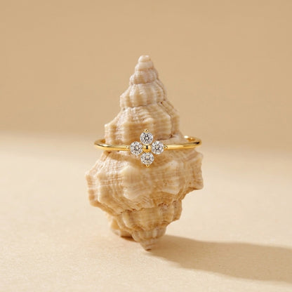 Mia Crystal Clover Ring - Joie d’Or
