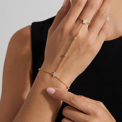 Vivienne Crystal Flower Hand Chain - Joie d’Or
