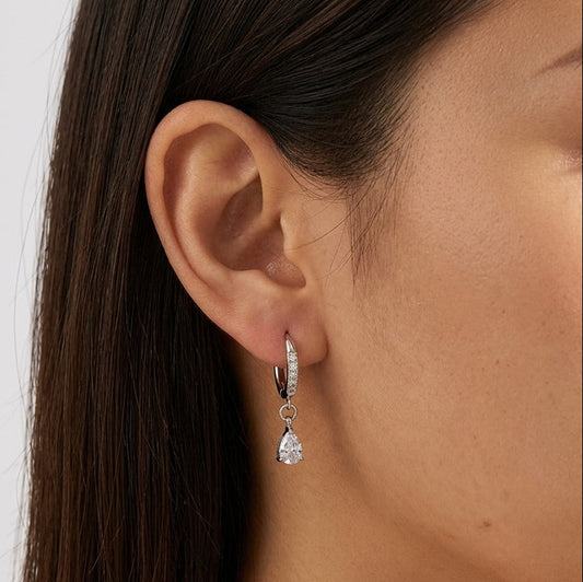 Aurélie Crystal Water Drop Silver Earrings - Joie d’Or