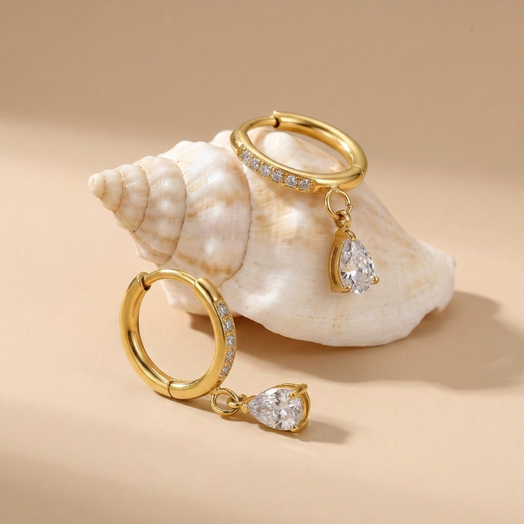 Aurélie Crystal Water Drop Gold Earrings