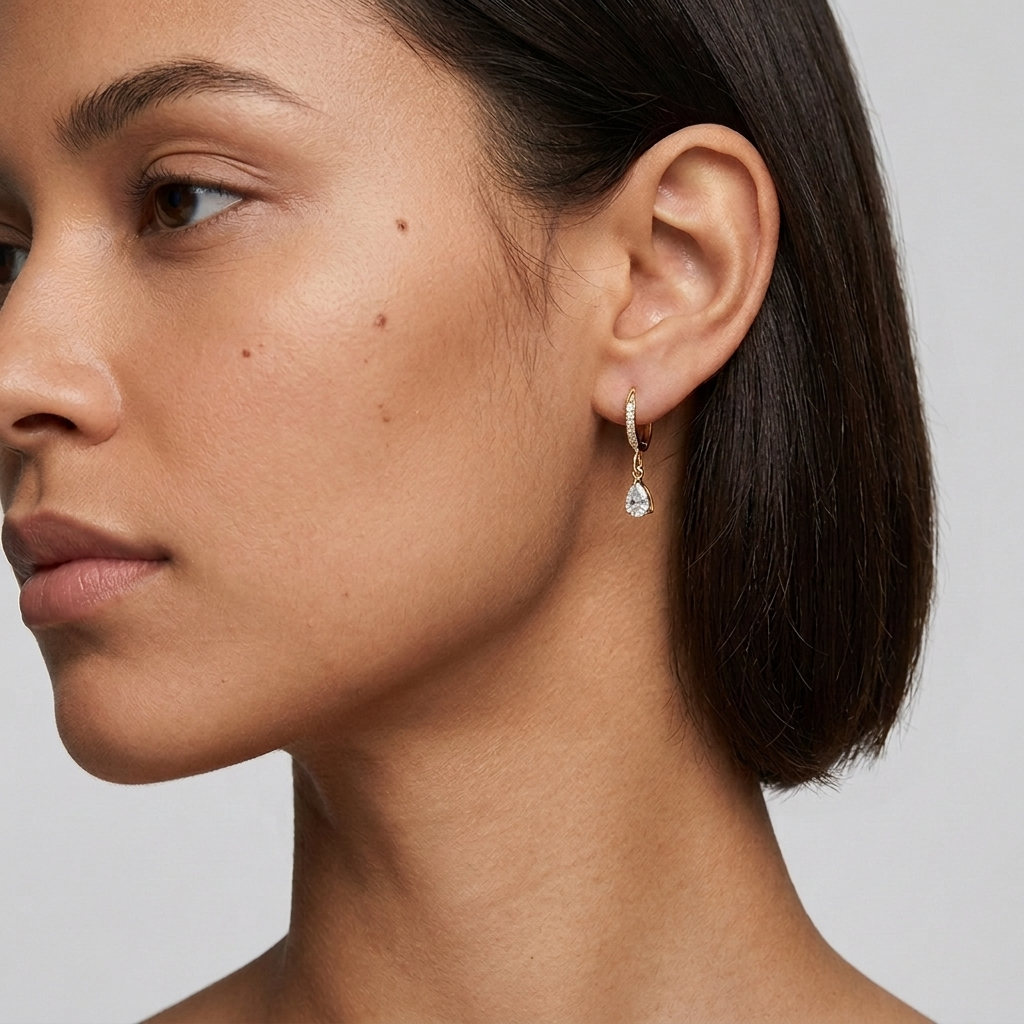 Aurélie Crystal Water Drop Gold Earrings