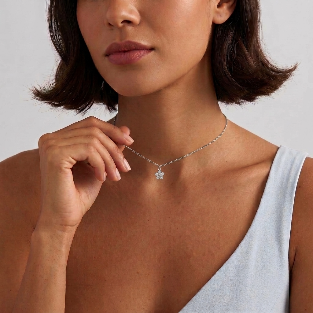 Céleste Crystal Flower Silver Necklace - Joie d’Or