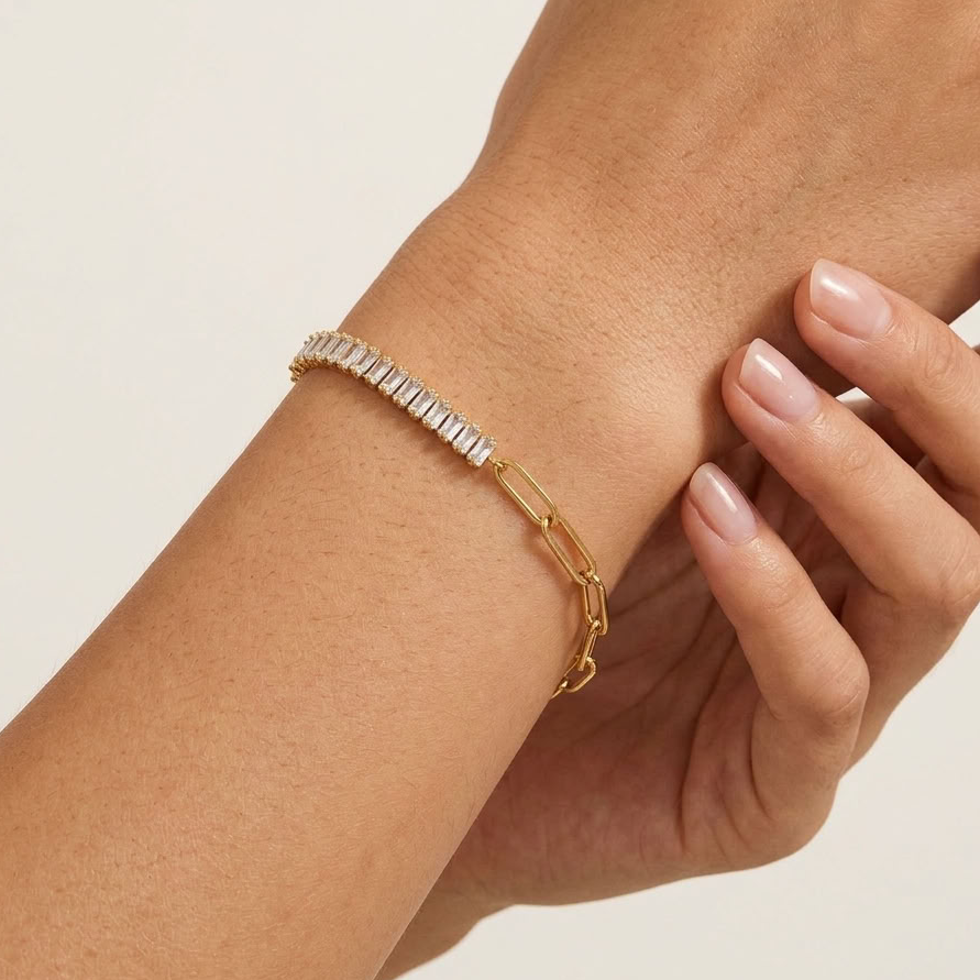 Chiara Baguette Paperclip Gold Bracelet