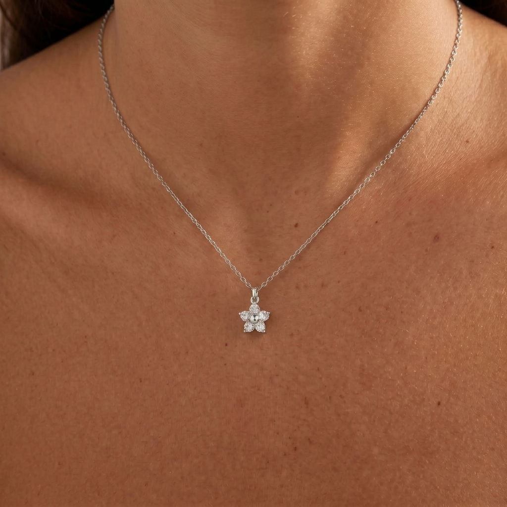 Céleste Crystal Flower Silver Necklace - Joie d’Or