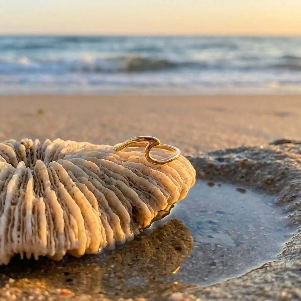 Wave Gold Ring - Joie d’Or