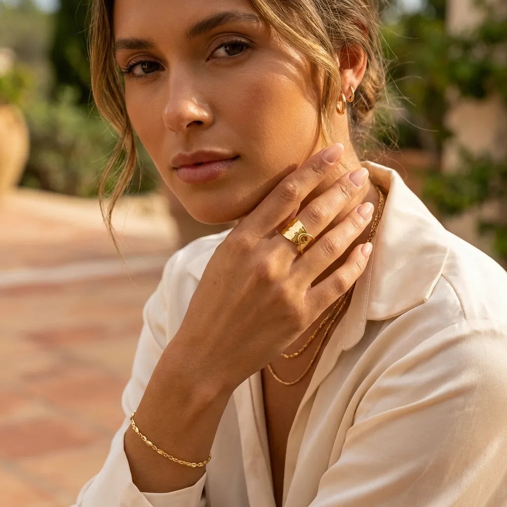 Mabel Gold Ring - Joie d’Or