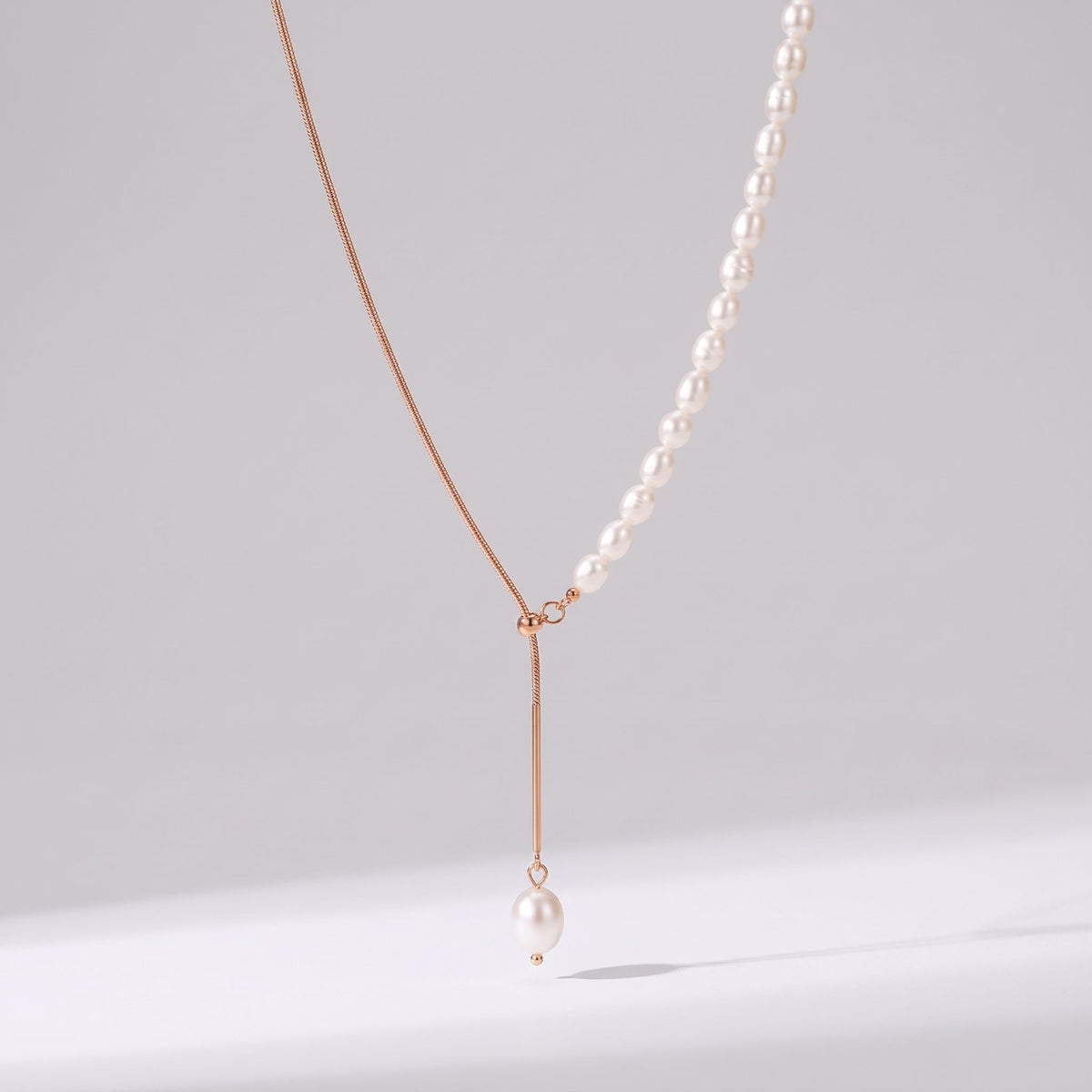 Élise Pearl Lariat Gold Necklace - Joie d’Or