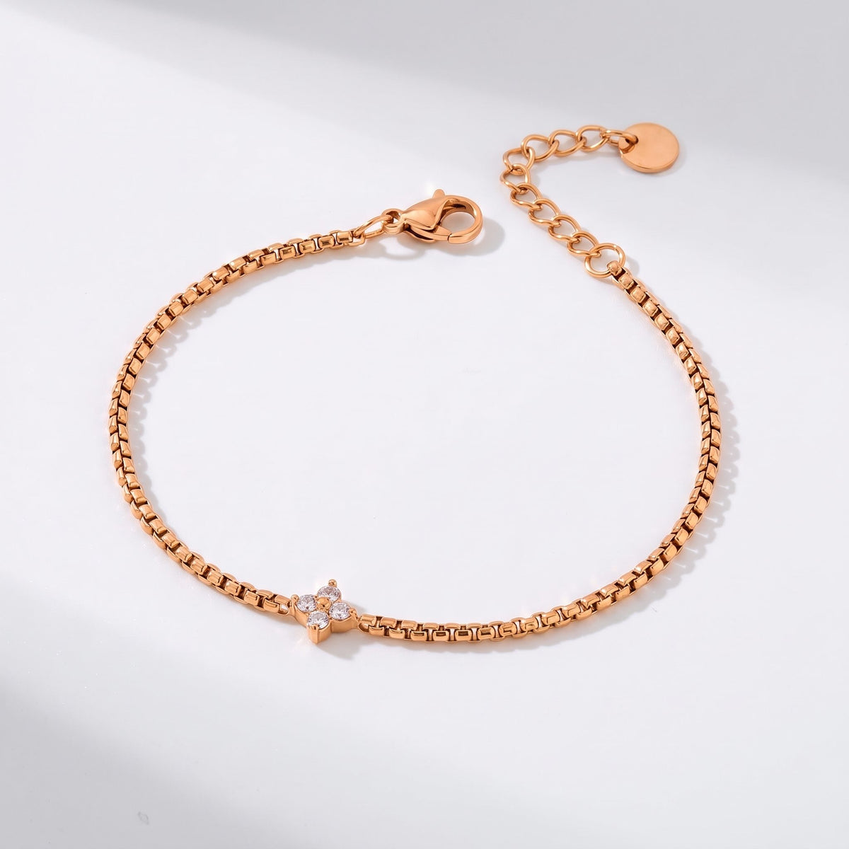 Flora Single Clover Gold Bracelet - Joie d’Or