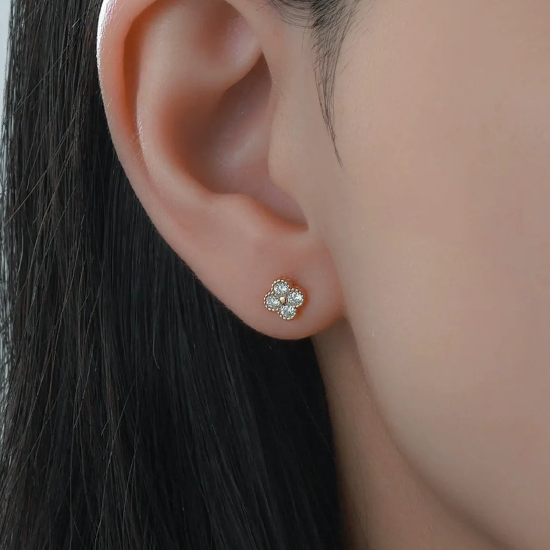 Aurélie Sparkle Stud Earrings
