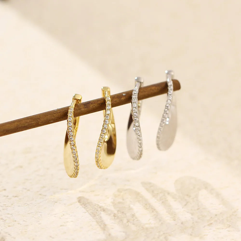 Isabella Modern Twist Earrings