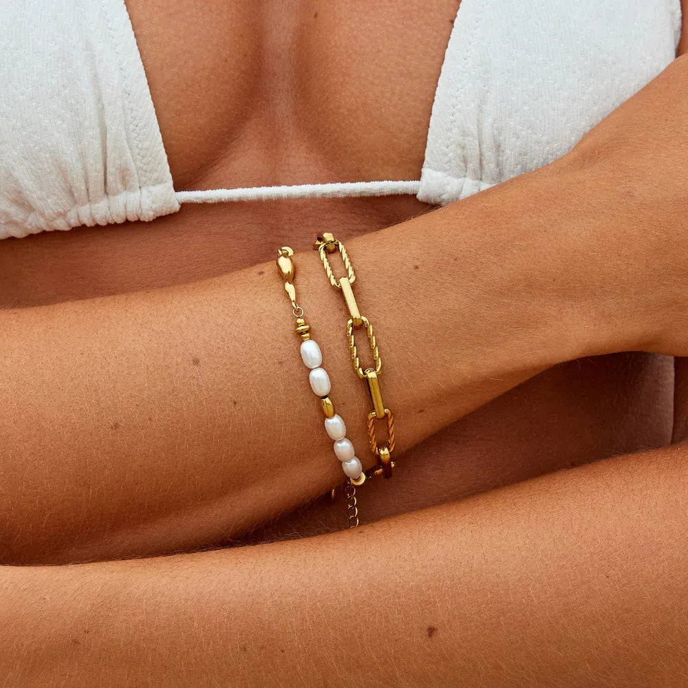 Quintessa Pearl Bracelet