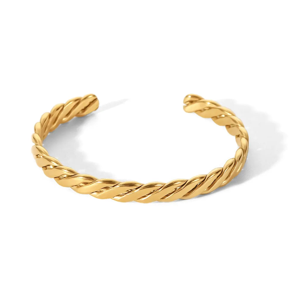 Emma Twist Bold Gold Bangle