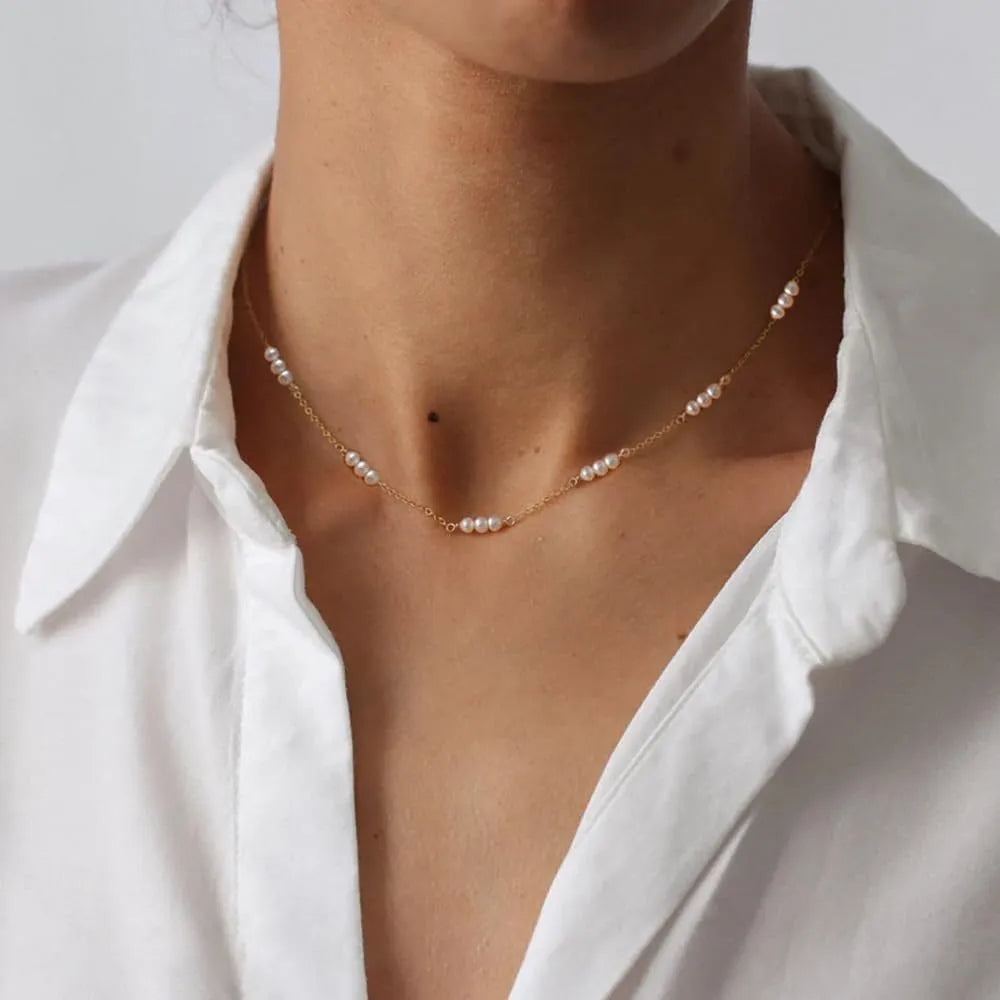 Valentina Tiny Pearls Necklace